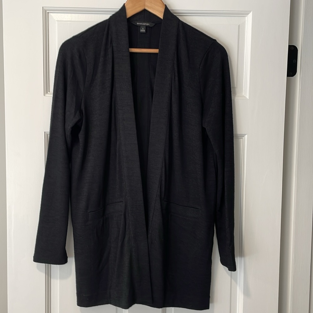 Banana Republic Lightweight Open Sweater - Small